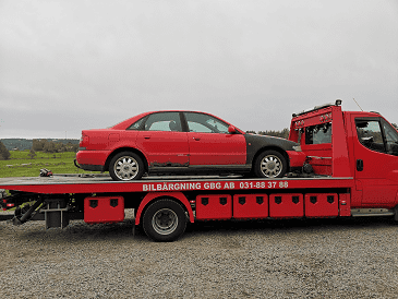 Skrota bilen utan ersättning för gamla Chrysler i Uddevalla ökar dumpningar